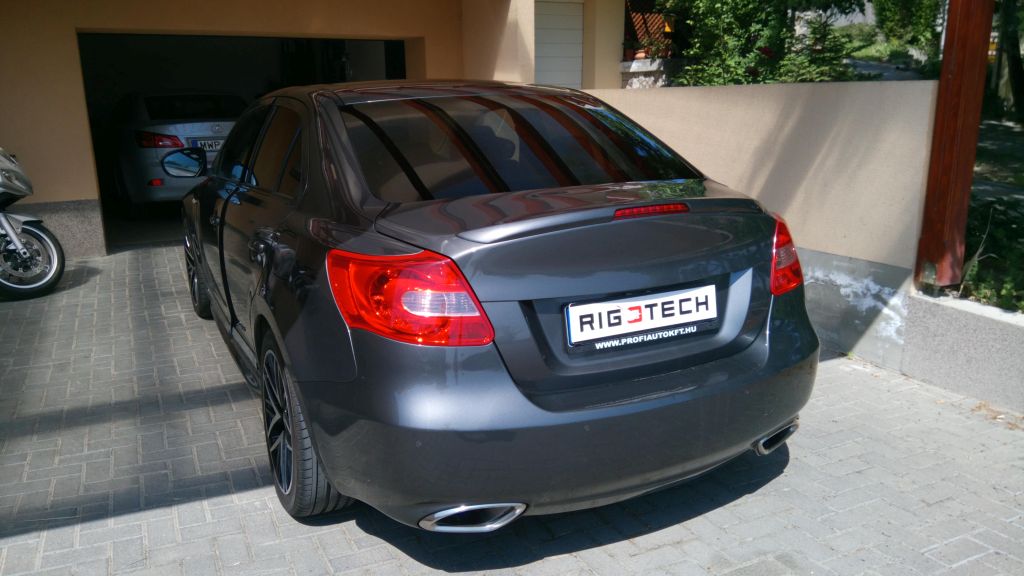 suzuki-kizashi-tuning-2-4i-178-chiptuning