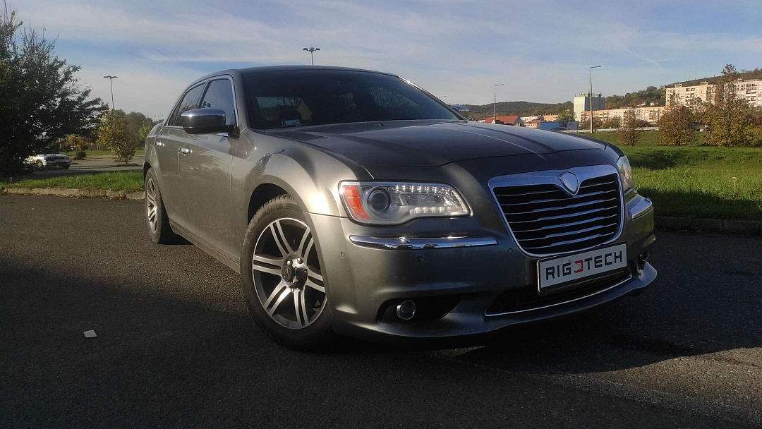 lancia thema tuning 3-0-m-jet 240
